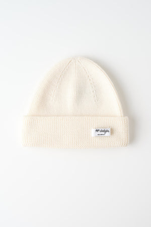 McIntyre  Inni mini beanie. 100% wool beanie
